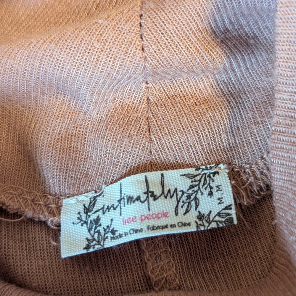 Free People Long Sleeve Top in Dusty Pink - Picture 4 of 6